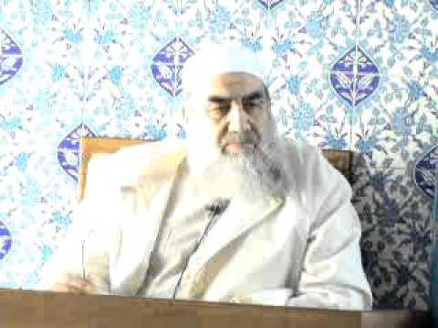 Embedded thumbnail for 24/Nur Suresi Tefsiri Ayetler: 46-51 Allah&amp;#039;a Teslimiyet 12 02 2009